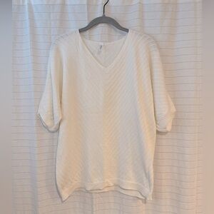 Dokotoo Woven White Short-Sleeve Shirt